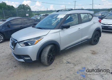 2020 Nissan Kicks Sr Xtronic Cvt z USA, uszkodzony, nr VIN 3N1CP5DV5LL566578